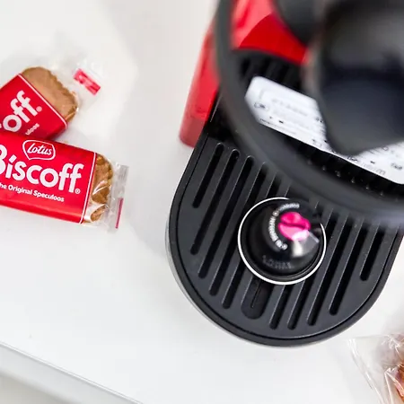 Проживание в семье A 30s Du Rer E,paris En 20 Min Париж